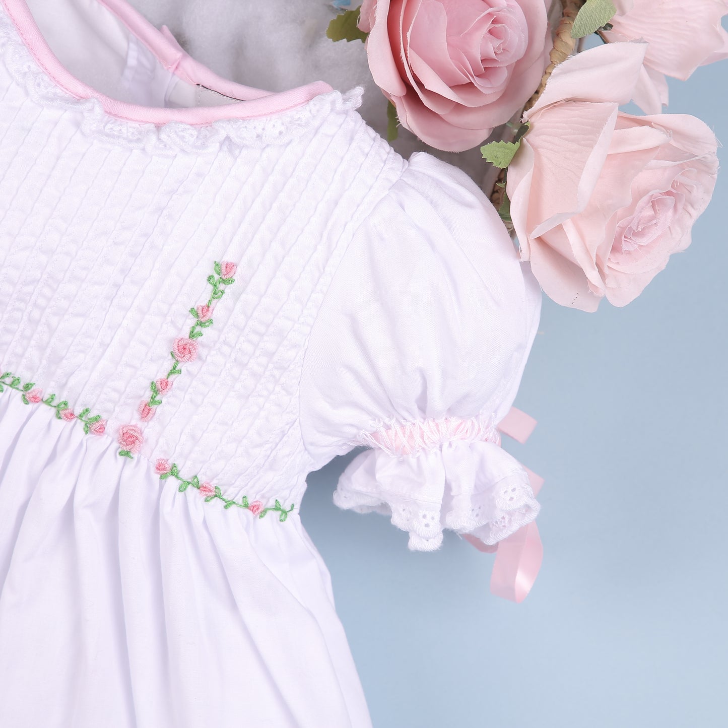 Lia Embroidered White Flower Dress