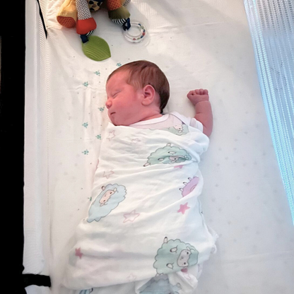 Baby swaddle Blanket-Sheep (white)